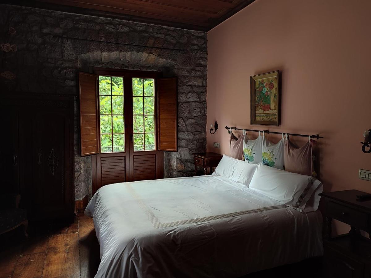 Agroturismo La Casona De Belmonte Ovinana  Exteriör bild