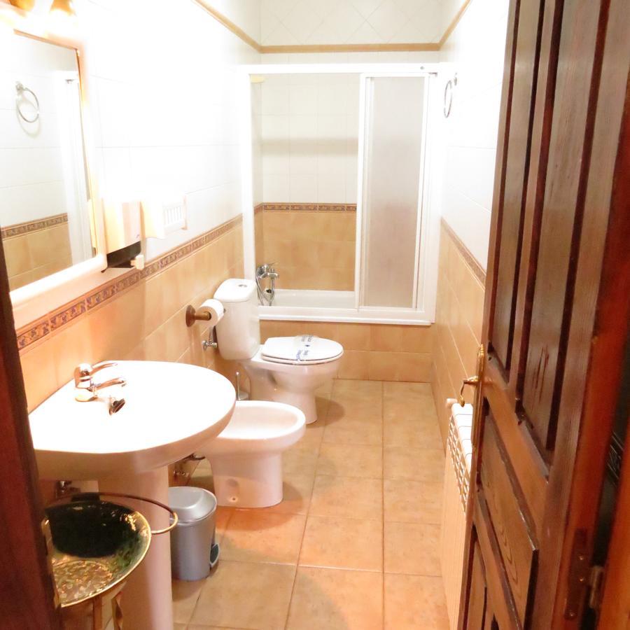 Agroturismo La Casona De Belmonte Ovinana  Exteriör bild