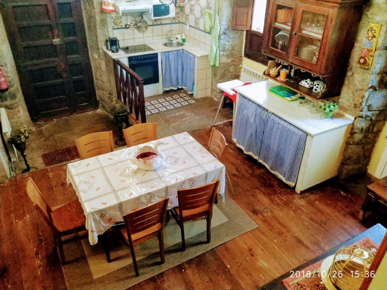 Agroturismo La Casona De Belmonte Ovinana  Exteriör bild